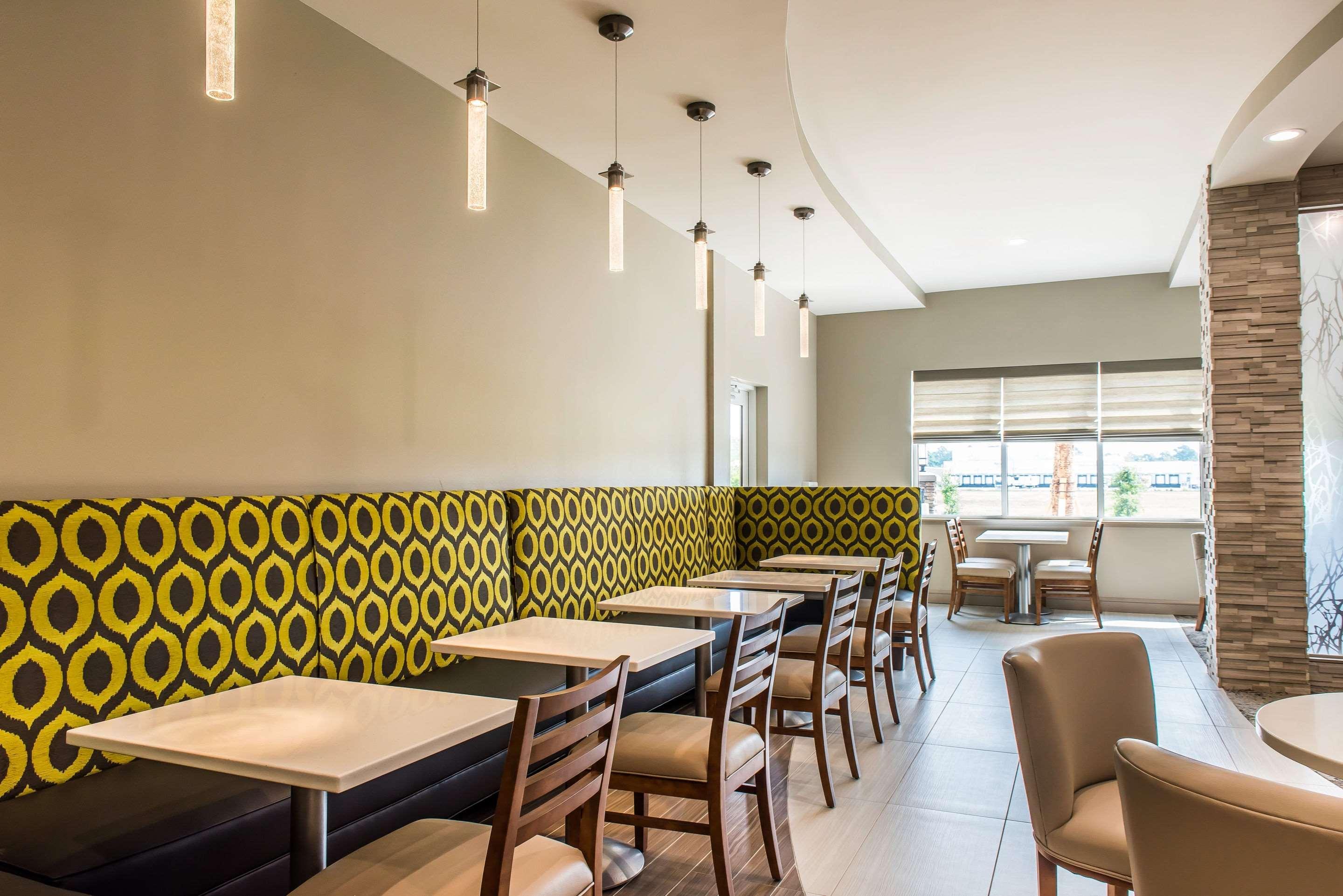 Comfort Inn & Suites Valdosta Ngoại thất bức ảnh