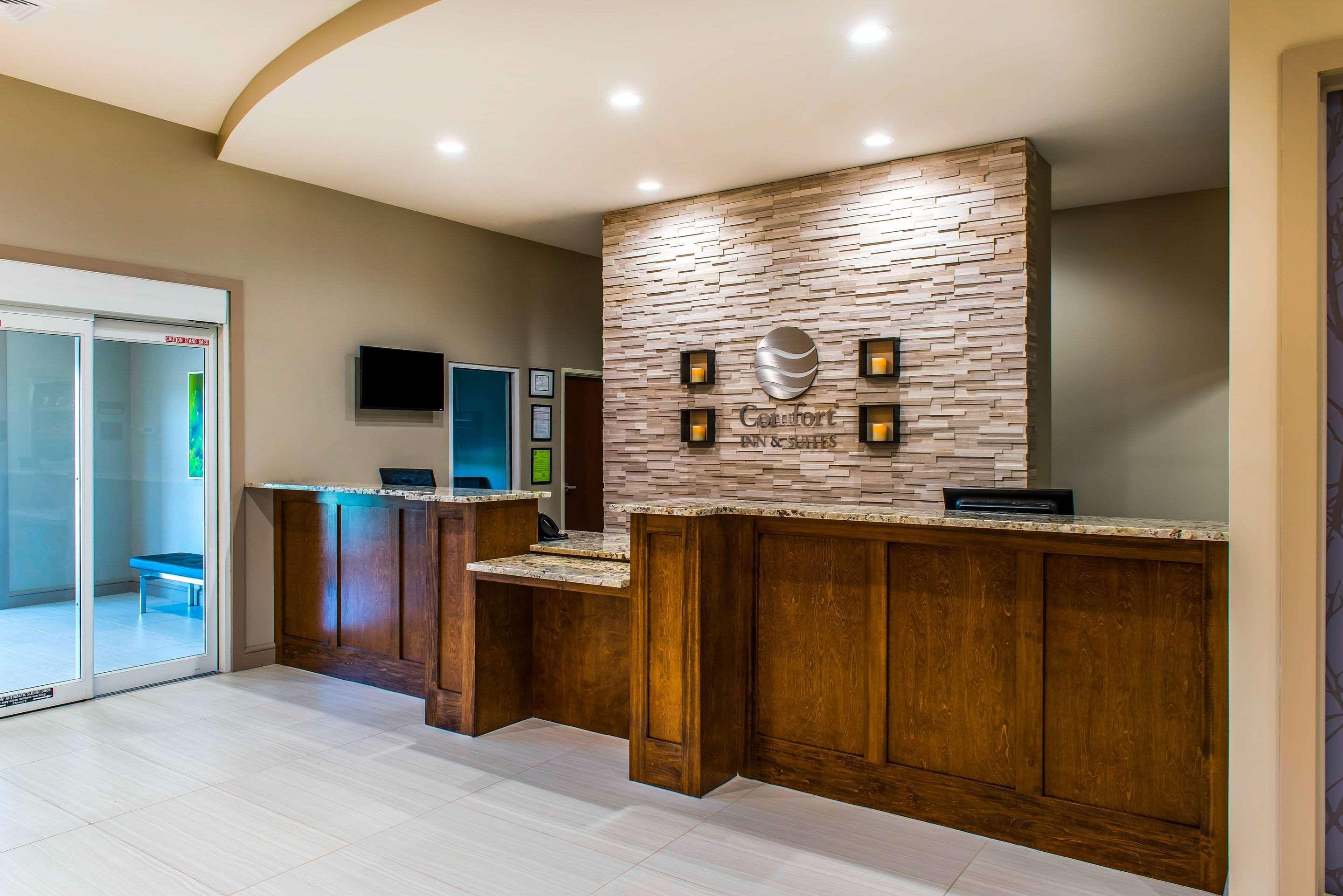 Comfort Inn & Suites Valdosta Ngoại thất bức ảnh