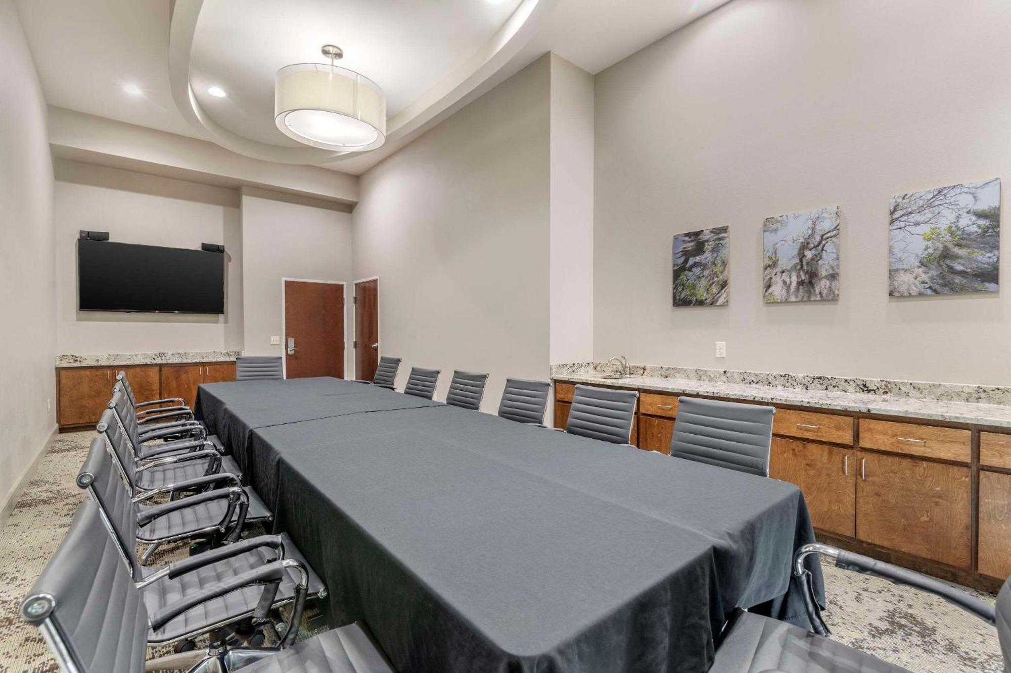 Comfort Inn & Suites Valdosta Ngoại thất bức ảnh